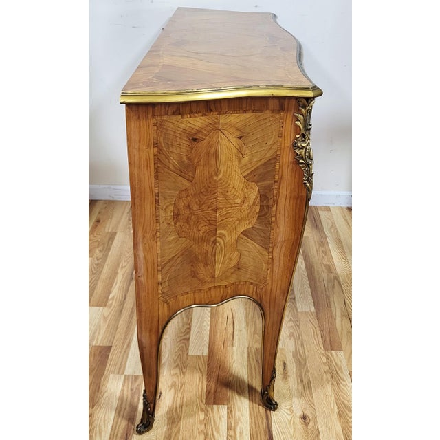 Wood 19th CFrench Kings & Tulip Wood Inlaid Two Door Buffet Server Bar Commode For Sale - Image 7 of 17