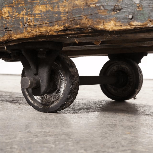 Late 19th Century Industrial Box Trolley in Oak, 1890s For Sale - Image 5 of 13