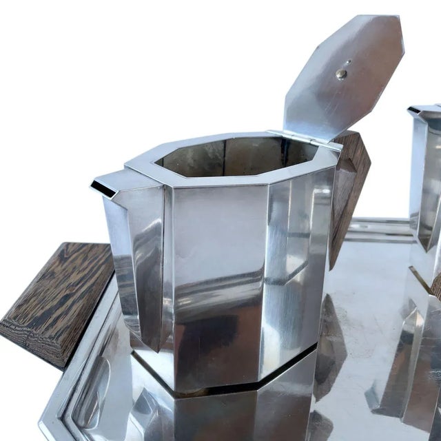 Vintage Coffee / Tea Service, Set of 4, in Flawless conditions. Designed 1920 to 1949