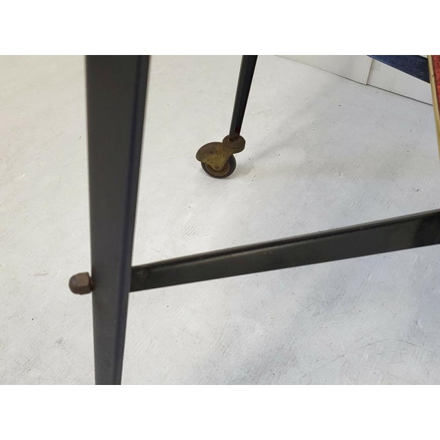Vintage Rolling Serving Table in Tapered Steel and Faux Leather, 1960s For Sale - Image 6 of 9