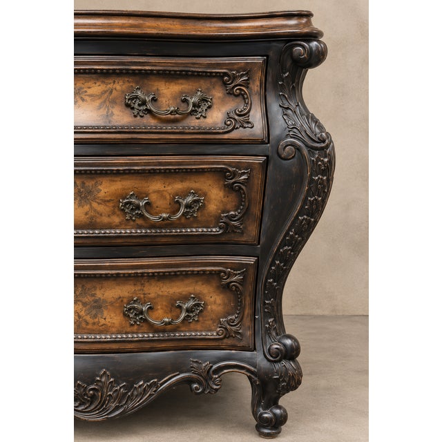 Vintage Pulaski Furniture Bombe Chest | French Provincial For Sale - Image 9 of 11