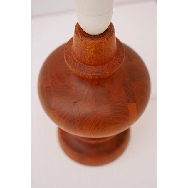 Brown Mid-Century Modern Scandinavian Oak Table Lamp from Möllers For Sale - Image 8 of 15