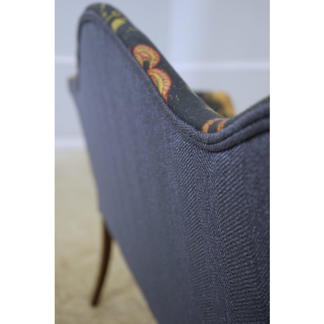 Federal Style Camelback Window Bench Settee For Sale - Image 9 of 18