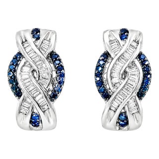 Late 20th Century 18K White Gold Line Drop Earrings Diamonds, Pair For Sale