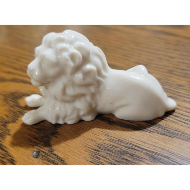Nymphenburg Porcelain 20th Century Nympherburg Glazed Porcelain Lion For Sale - Image 4 of 11