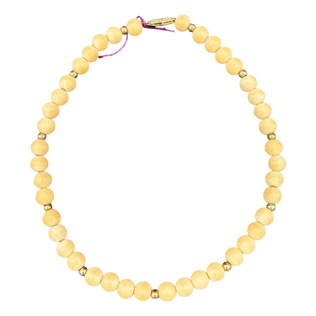 1950s Mid-Century Coastal Sponge Coral & Gold Plate Bead Necklace W/ Fishhook Clasp For Sale