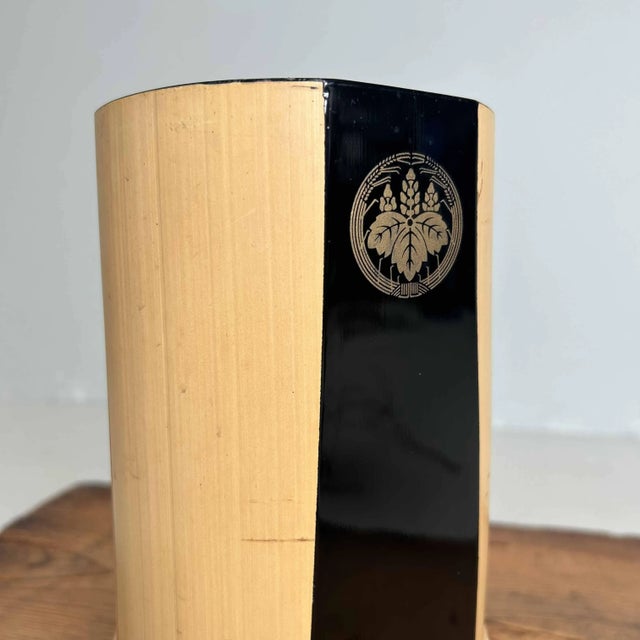 1950s Shōwa Era Lacquered Bamboo Ikebana Vase, Japan, 1950s For Sale - Image 5 of 10