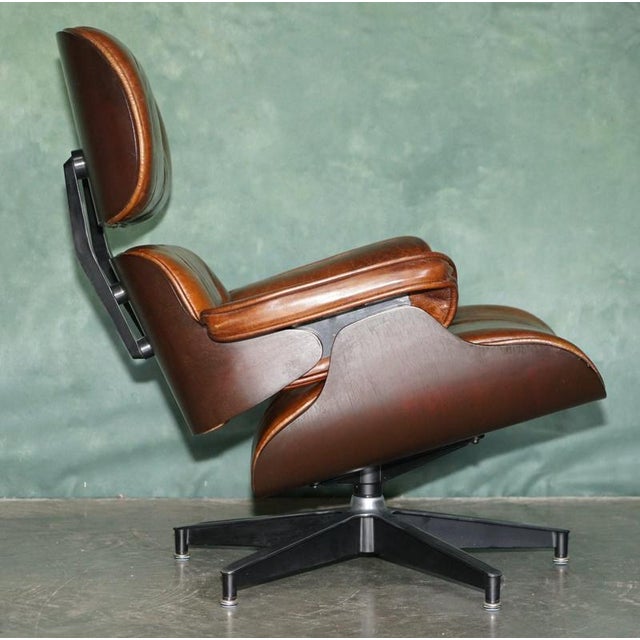 Set of Brown Leather Lounge Armchair and Ottoman with Bentwood Frame from Artsome For Sale - Image 17 of 18