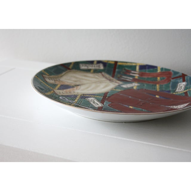 Late 20th Century Vintage Equestrian Theme Plaid Pattern Decorative Plate For Sale - Image 5 of 8