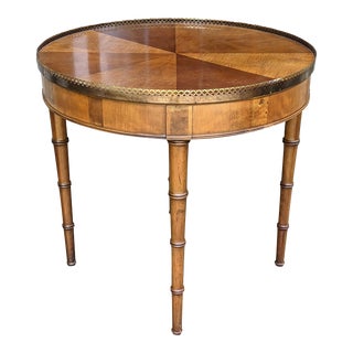 Early 20th Century Louis XV Round Table With Perforated Brass Edging For Sale