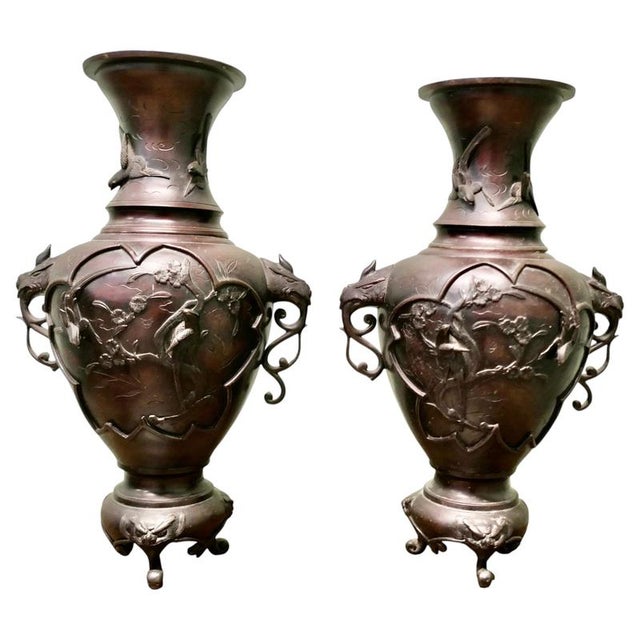 Large Japanese Meiji Bronze Vases, 1900s, Set of 2 For Sale - Image 9 of 9