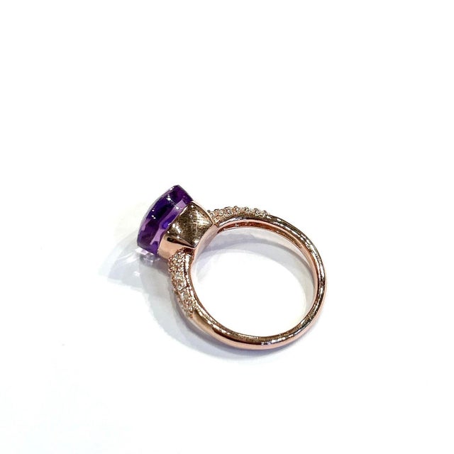 Bochic "Capri" Vintage Square Cut Amethyst & Topaz Ring Set In 18K Gold & Silver For Sale - Image 4 of 18