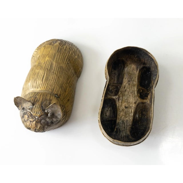 Metal Early 20th Century South East Asian Repousse Brass Betel Leaf Nut Box For Sale - Image 7 of 9