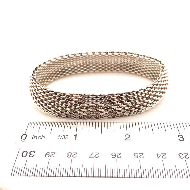 Contemporary Late 20th Century Tiffany & Co Somerset Bangle M 7.5" Sterling Silver 17 Mm Estate For Sale - Image 3 of 13