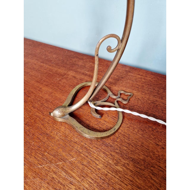 Metal Art Nouveau Table Lamp in Bronze and Brass with Opalescent Glass Shade, France, 1900s For Sale - Image 7 of 14