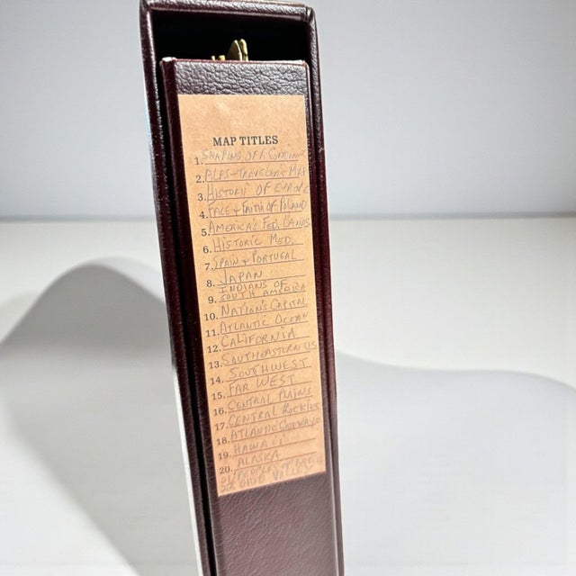 Vintage National Geographic Magazine Collection in Decorative Book-Style Slip Cases, 1982-1985 For Sale In Washington DC - Image 6 of 7