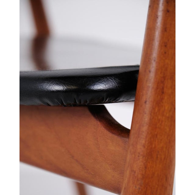 Model GM11 Dining Chairs in Teak & Black Leather attributed to Svend Aage Eriksen for Glostrup, 1960s, Set of 6 For Sale - Image 11 of 14