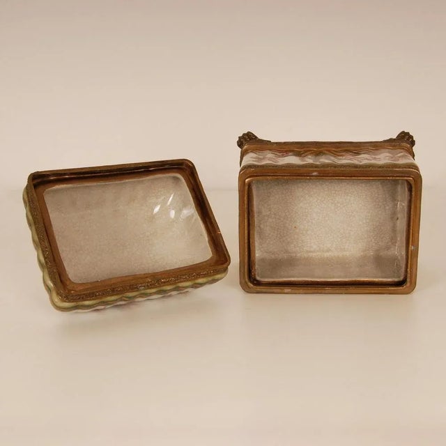 Henredon Vintage Bronze-Mounted Porcelain Box with Hand-Painted Butterflies and Floral Decor, 1980s For Sale - Image 4 of 11