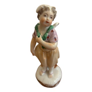 Vintage Female Cupid Figurine from Vienna Porcelain Manufactory Augarten, 1940s For Sale