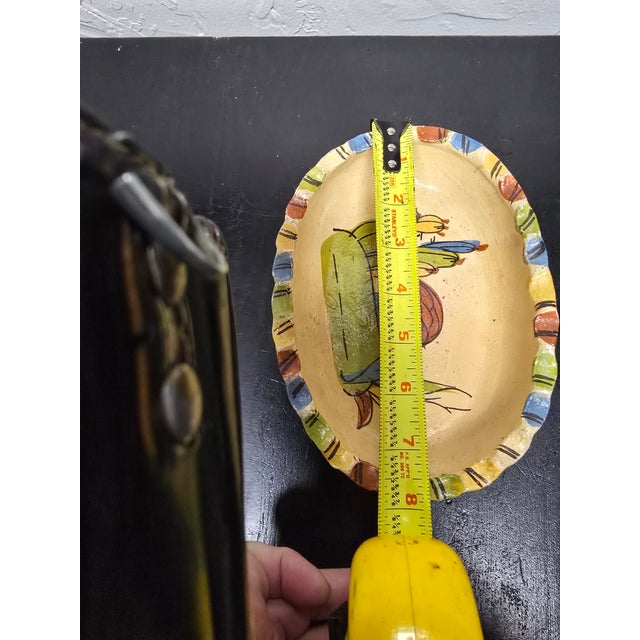 Vintage Hand-Painted Mexican Tonalá Ceramic Oval Scalloped Bowl - 8.5" For Sale In Dallas - Image 6 of 8