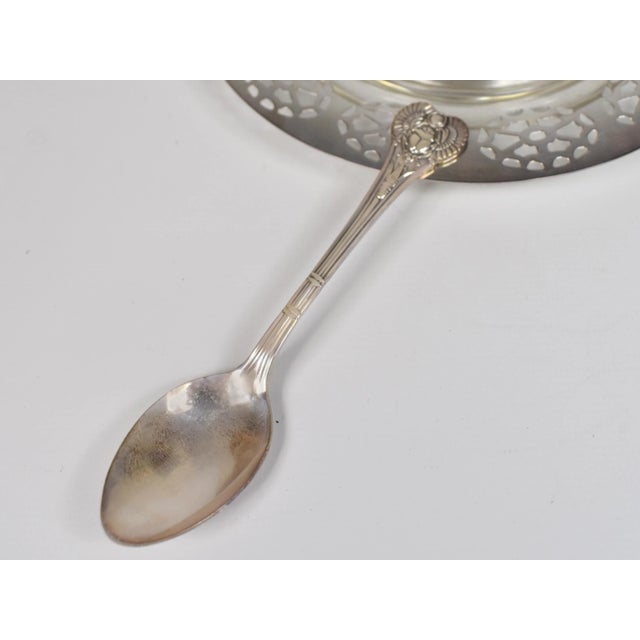 Silver Mid 20th Century Victorian Oneida Silverplate Caviar Jam Jelly Serving Plate Dish With Glass Insert & Spoons- 2 Pieces For Sale - Image 8 of 12