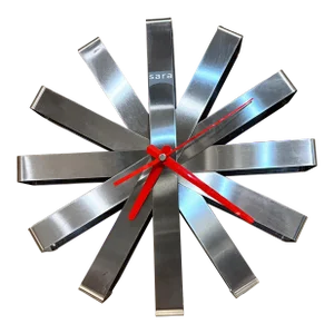 Modern Metal Sara Ribbon Wall Clock