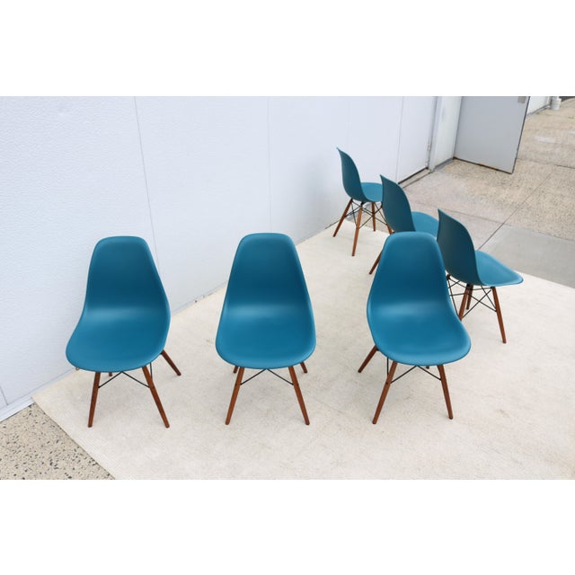 MCM Herman Miller Eames Molded Plastic Dining Chairs Dowel Base DSW - Set of 6 For Sale - Image 12 of 18