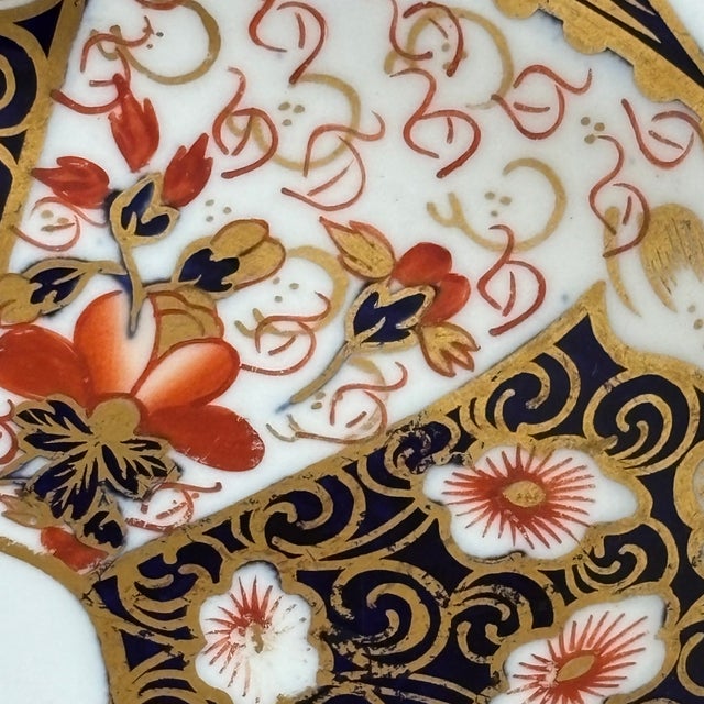 Navy Blue 1906 English Royal Crown Derby Traditional Imari Footed Dish For Sale - Image 8 of 17