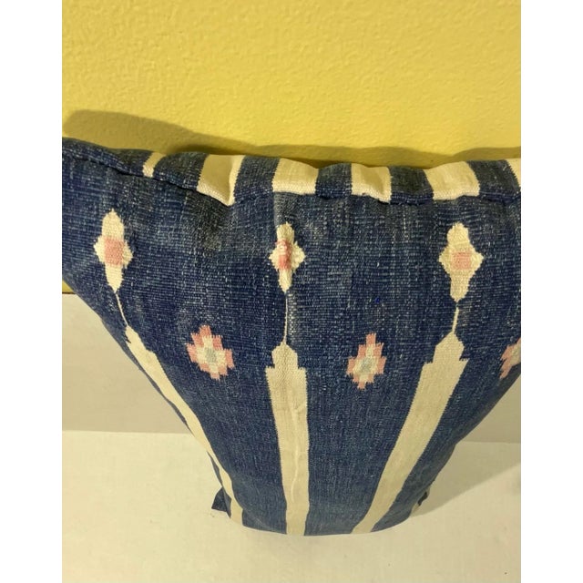 Single Flat Weave Antique Textile Pillow For Sale In Miami - Image 6 of 9