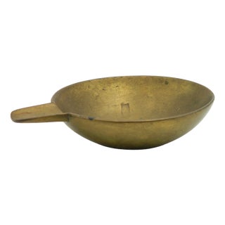 Model 4082 Ashtray in Brass by Carl Auböck for Werkstätte Carl Auböck, Vienna, 1950s For Sale