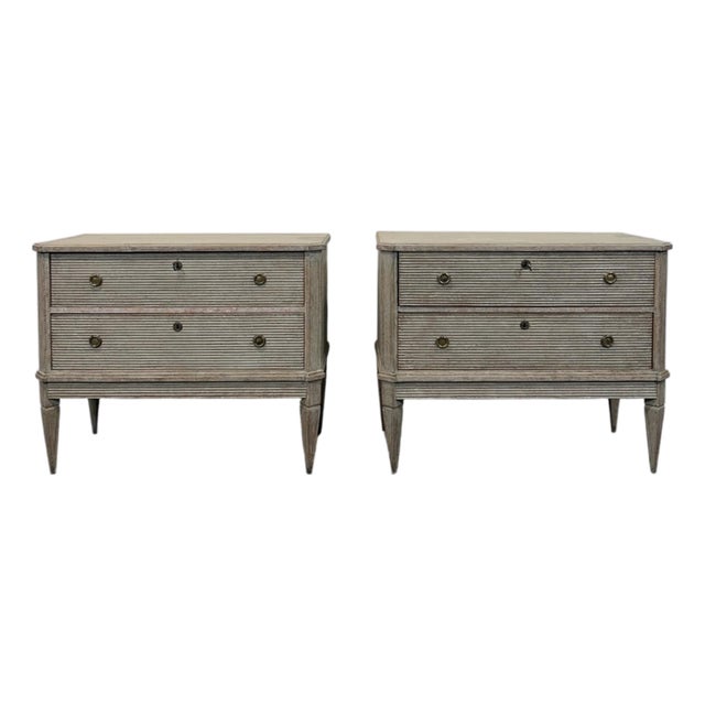 Pair of 19th C. Gustavian-Style Chests of Drawers in Grey For Sale