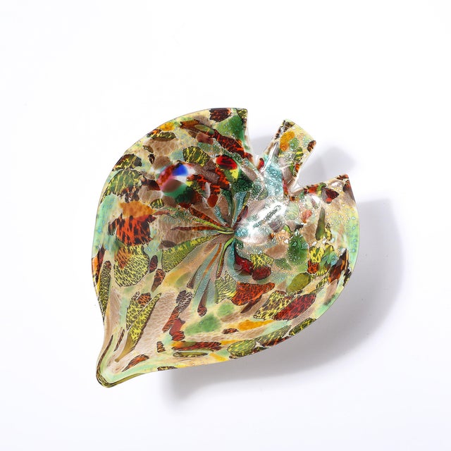 Green Mid-Century Modernist Hand-Blown Murano Glass Tutti Frutti Leaf Form Dish For Sale - Image 8 of 18
