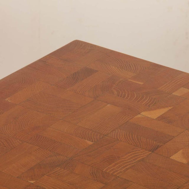 Rectangular Dining Table with Upright Wooden Top, 1980, in Good conditions. Designed 1980 to 1989