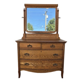 Antique American Tiger Oak Bow-Front Dresser With a Removable Beveled Swivel Mirror by A.H. Heilman & Company For Sale