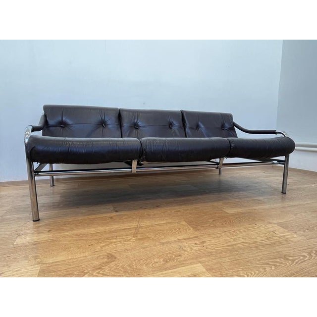 - UK, circa 1970s - marked by manufacturer - good original condition with patina - renovated and repaired pillows, down...