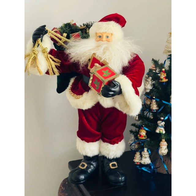 1970s Gorgeous Vintage 1970s Santa Christmas Figurine With Porcelain Face Glass Eyes For Sale - Image 5 of 6