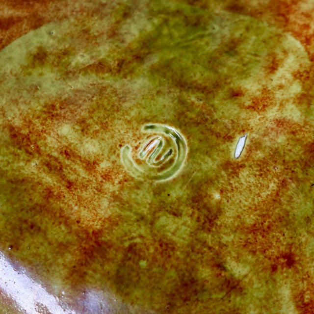 Mid 20th Century English Traidional Japanese Majolica Begonia Leaf Plate For Sale In Cincinnati - Image 6 of 9