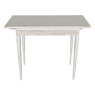 19th Century Swedish Gustavian Painted Side Table For Sale
