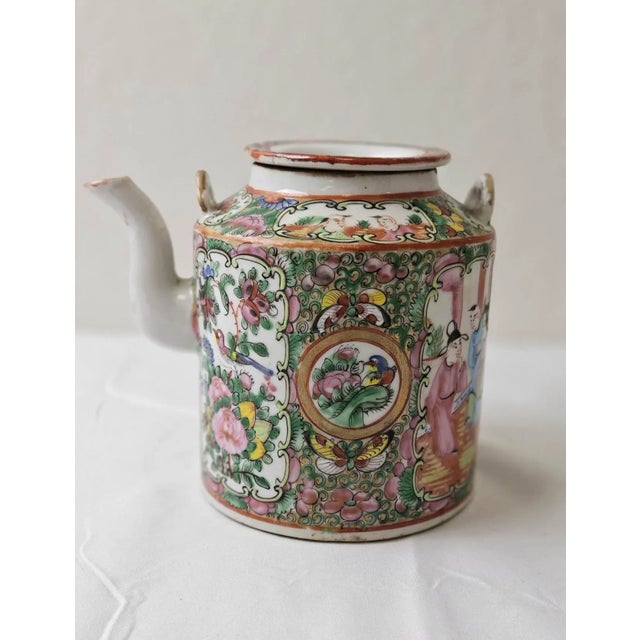 Antique Chinese Rose Medallion Porcelain Teapot — 8.5” For Sale In Charlotte - Image 6 of 7