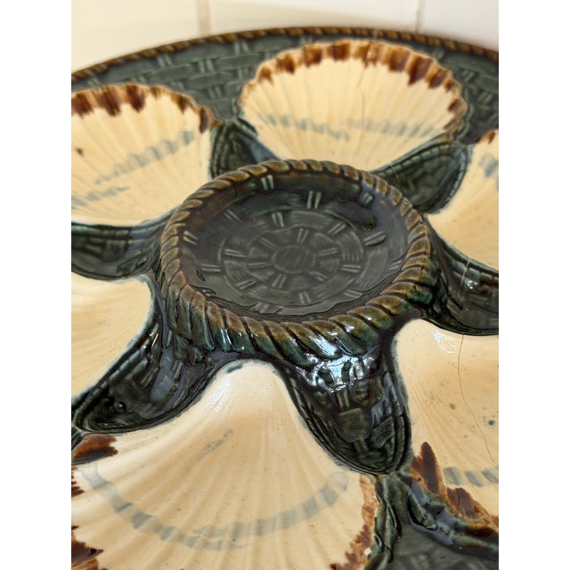 Ceramic Pair of French Longchamp Barbotine Oyster Serving Plates, Circa 1900 For Sale - Image 7 of 12