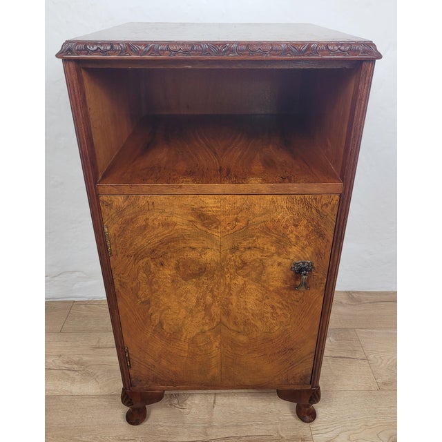 Mid-Century Walnut Bedside Cabinet with Shell Carvings, 1960 For Sale - Image 14 of 18