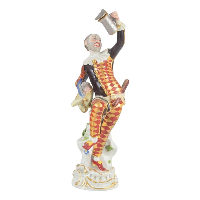 Meissen. Porcelain Figure of a Harlequin in a Classic Commedia Dellarte Costume. For Sale