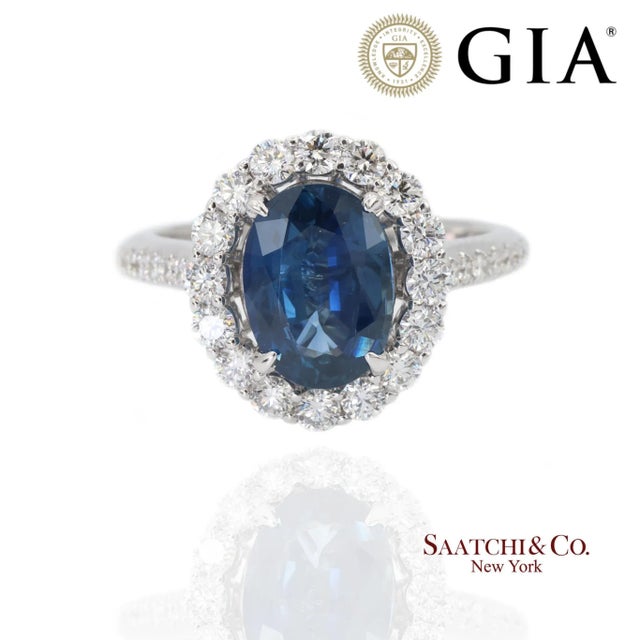 18k White Gold Sapphire and Diamond Ring Metal Type: 18k White Gold Total Item Weight: 5.7 Grams Ring Size: 6.5...