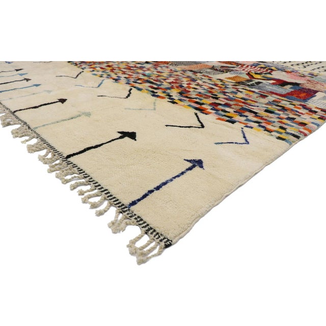 Contemporary Berber Moroccan Rug Inspired by Gunta St lzl 09'05 x 12'07. Showcasing a bold expressive design, incredible...