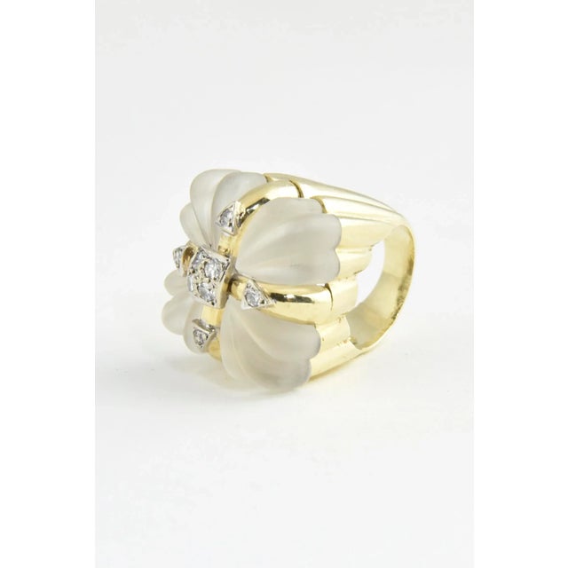 Transparent 1970s Rock Crystal and Diamond Gold Present Cocktail Ring Size 5 For Sale - Image 8 of 8