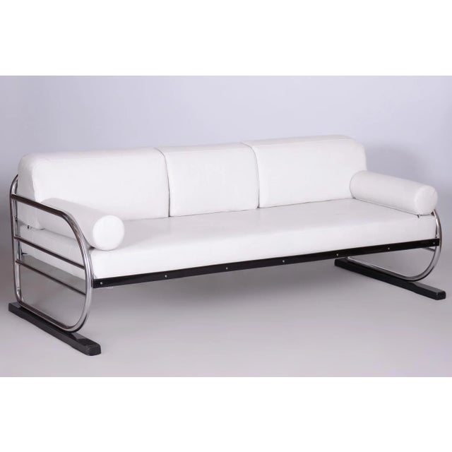 1930s Bauhaus Sofa in Leather & Tubular Chrome attributed to Robert Slezák, Czech, 1930s For Sale - Image 5 of 10