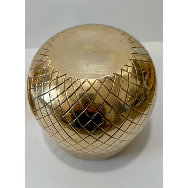 Brass Pineapple Shaped Covered Container or Ice Bucket. Hand polished. Light or dark spots are reflection only. Ready to use.