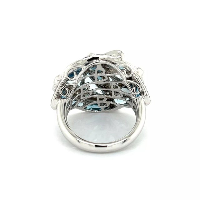Late 20th Century Bellarri 18k White Gold Diamond Blue Topaz Geometric Design Ring, Size 7 For Sale - Image 5 of 9