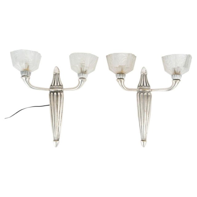 Silver Art Deco Silver-Plated Bronze Wall Sconces with Glass Shades, 1930, Set of 2 For Sale - Image 8 of 8