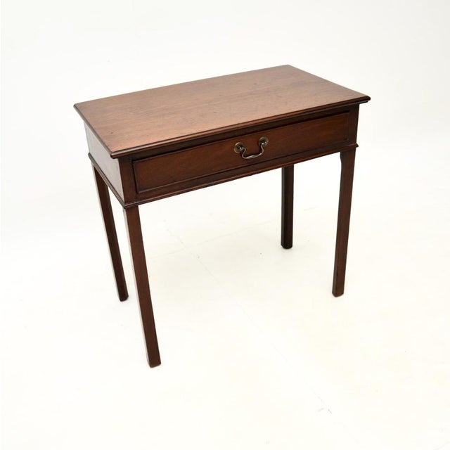 A charming antique Georgian period console / side table. This was made in England, it dates from around the 1790-1810...